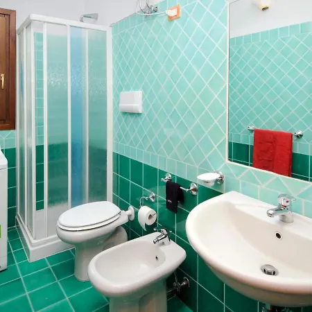 Apartment Locazione Turistica Sole Mare - Teo236 *